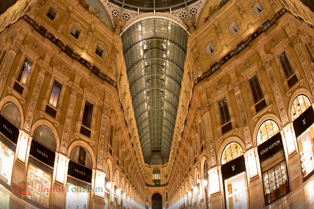 Khu mua sắm Galleria Vittorio Emanuele II - Milan - Ý