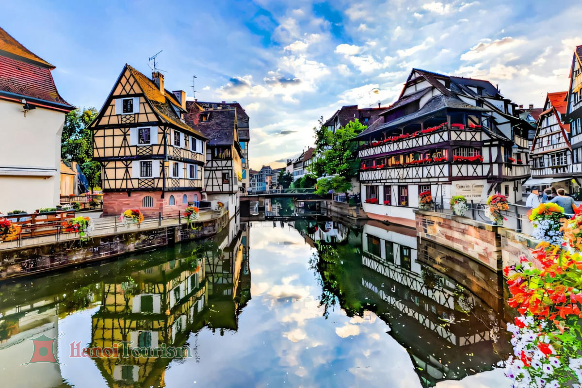 Khu phố cổ La Petite France – Strasbourg - Pháp.