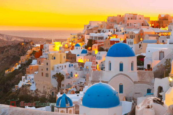 Làng Oia – Santorini- Hy Lạp