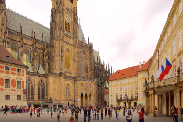 Nhà thờ St. Vitus – Praha- Séc